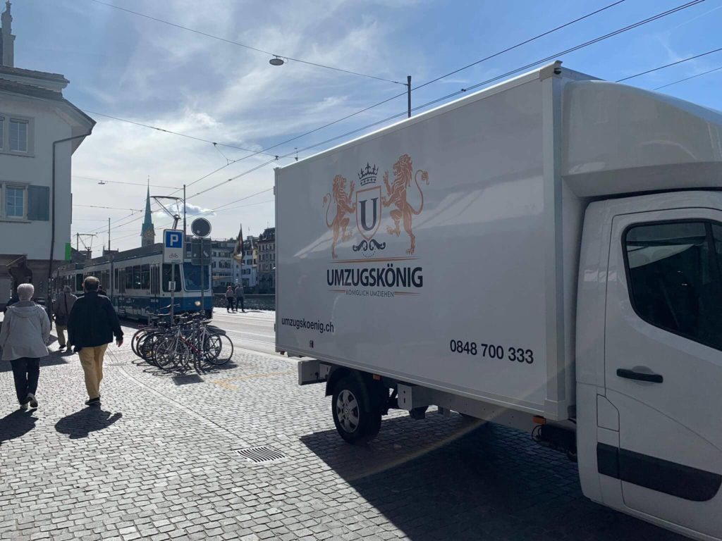 content-image Umzüge für Kestenholz
